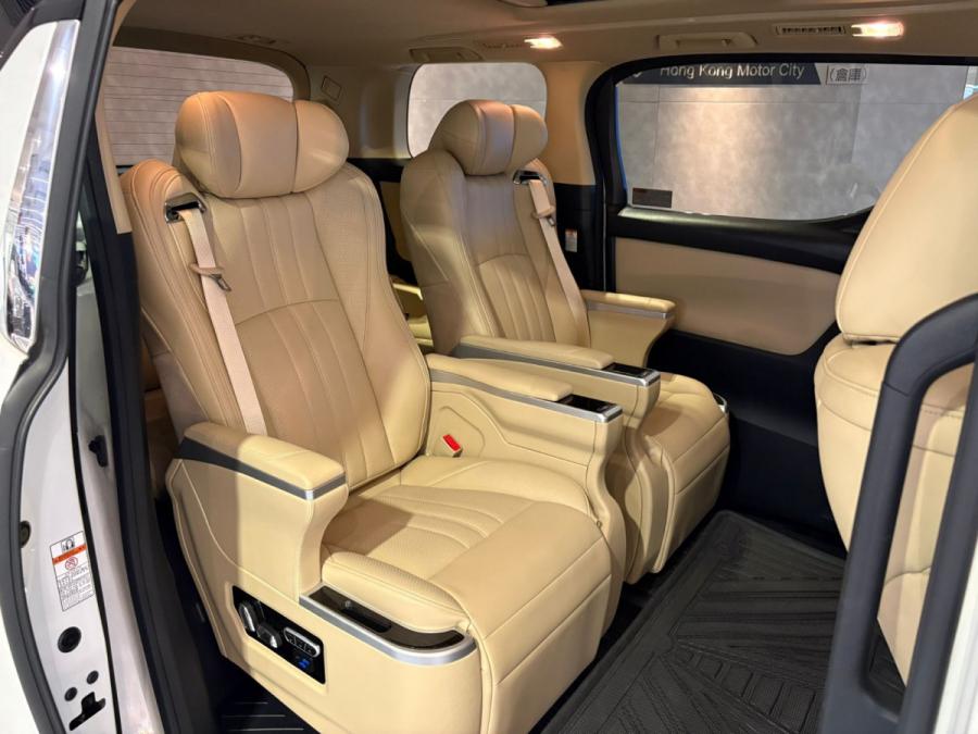 Alphard 2.5 Facelift - Image 6